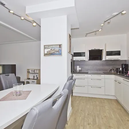 Ostseeresort Prora Апартаменты Остзебад Бинц